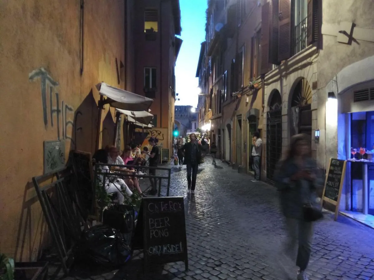 L'Antica Porta Di Trastevere Rome